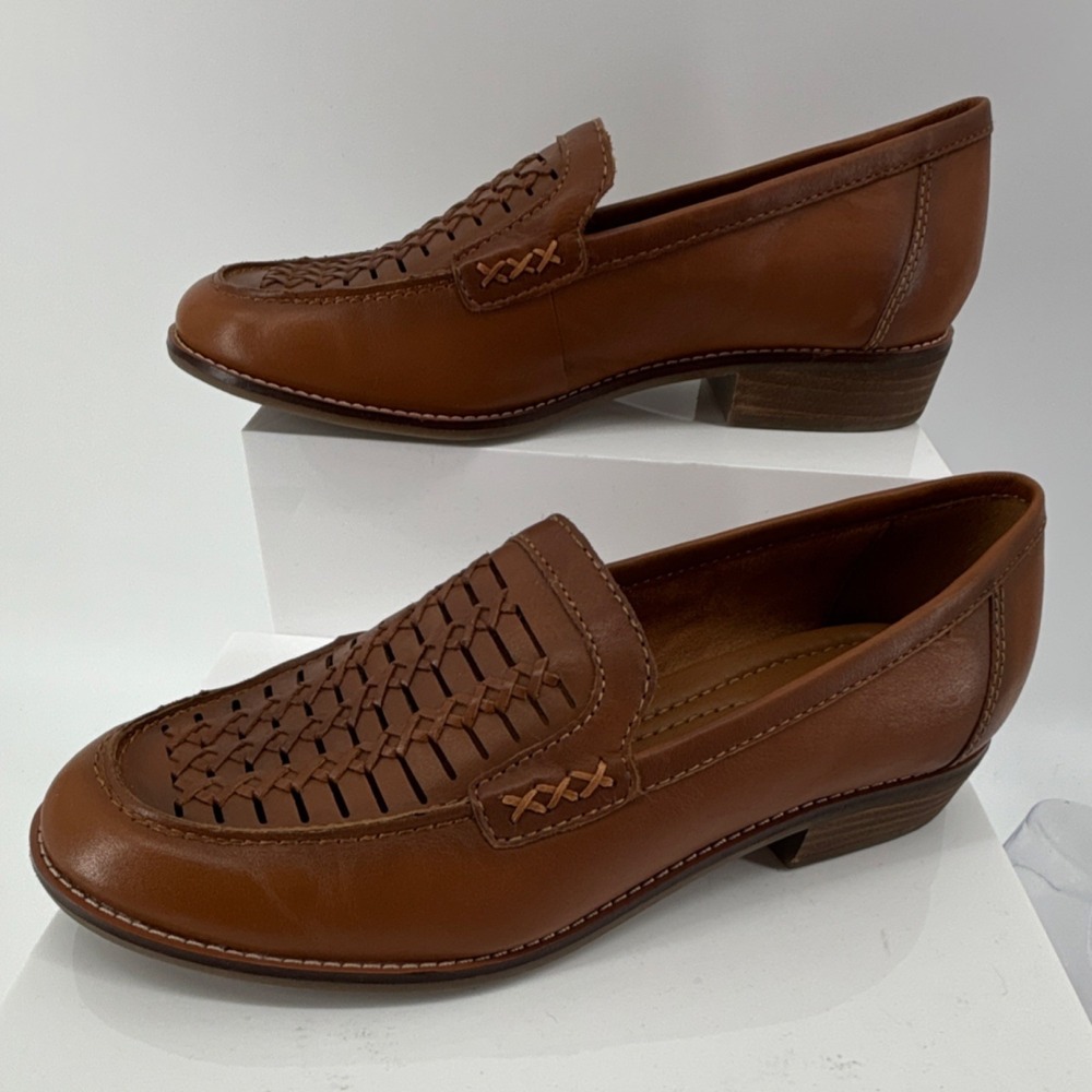 Earth Etelona Elona Round Toe Loafer Flat Women 7.5W Woven Leather Medium‎ Brown